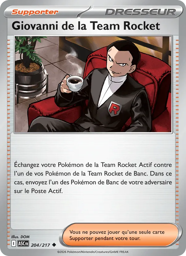 Giovanni de la Team Rocket · Héros Transcendants 204/217